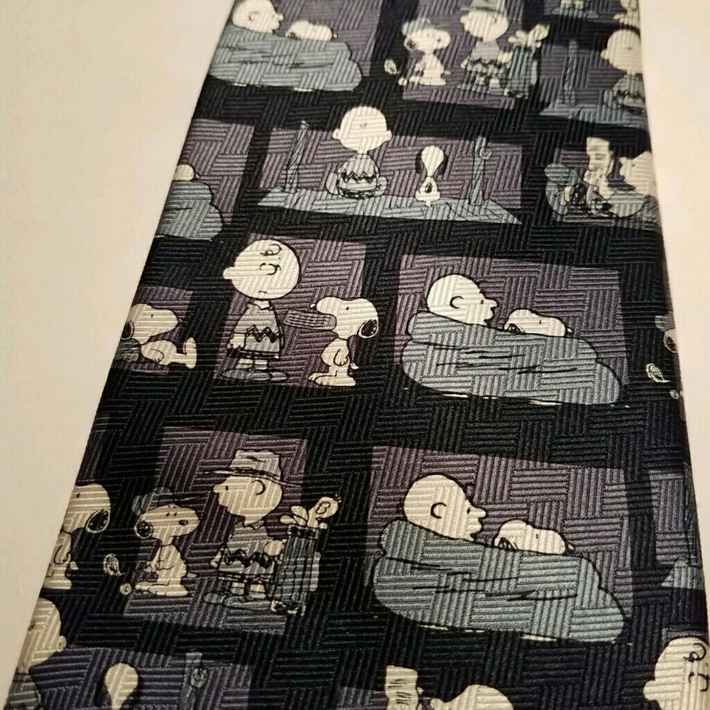 CHARLIE BROWN PEANUTS TIE